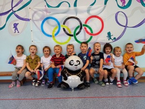 Поддержим наших спортсменов на Олимпийских играх!