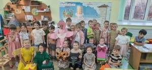 Старшие друзья в гостях: Встреча с «Родничком»