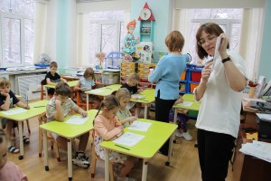 Стремление к знаниям: Участие в IV ежегодной городской Олимпиаде «Умники и Умницы».